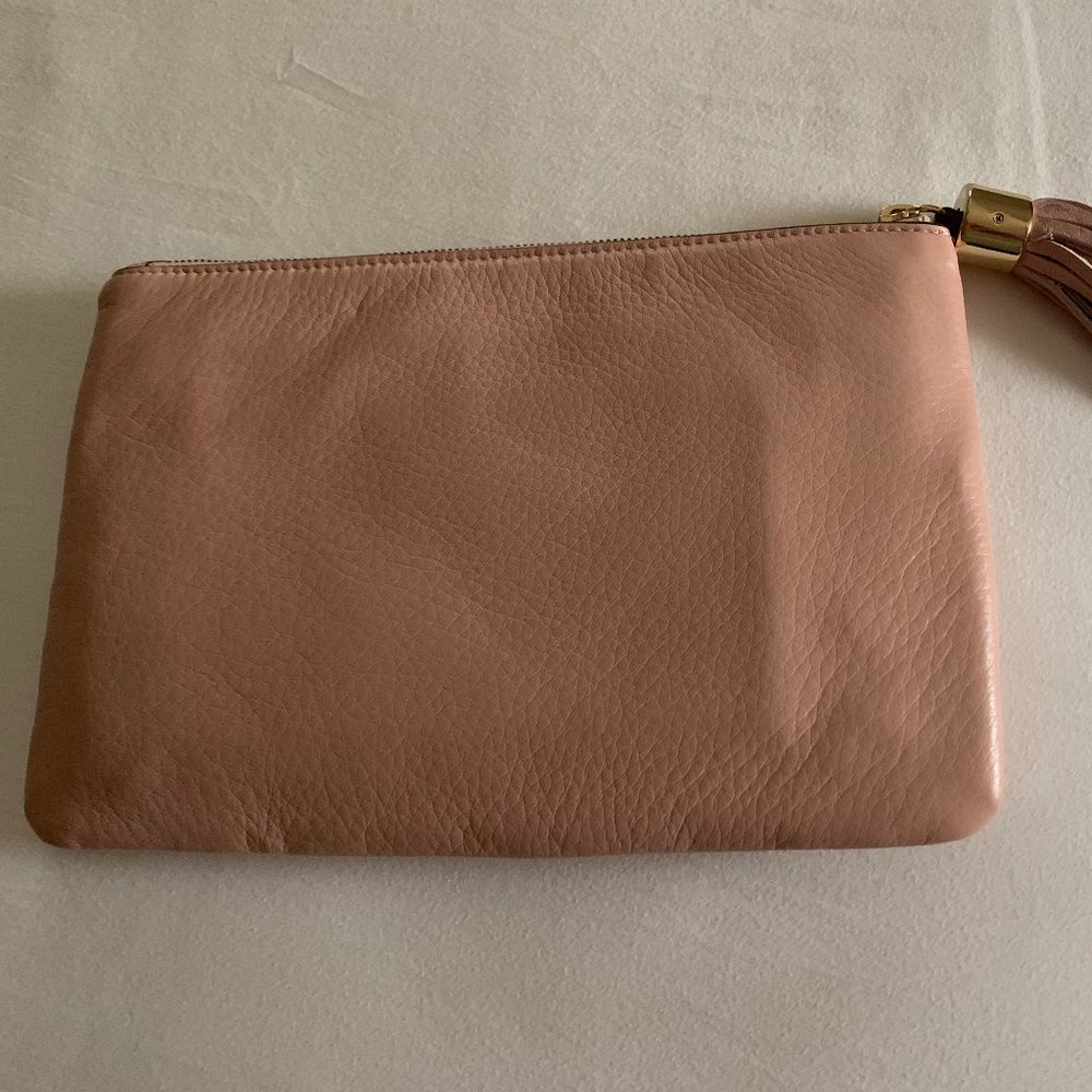 G.I.L.I. Leather RFID Clutch/Hand Bag, Tassel Zipper Pull, NWOT